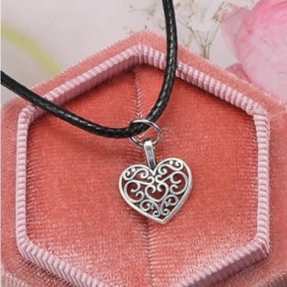 Jewelry - Elegant Silver Heart Pendant Necklace on adjustable black leather cord. New.